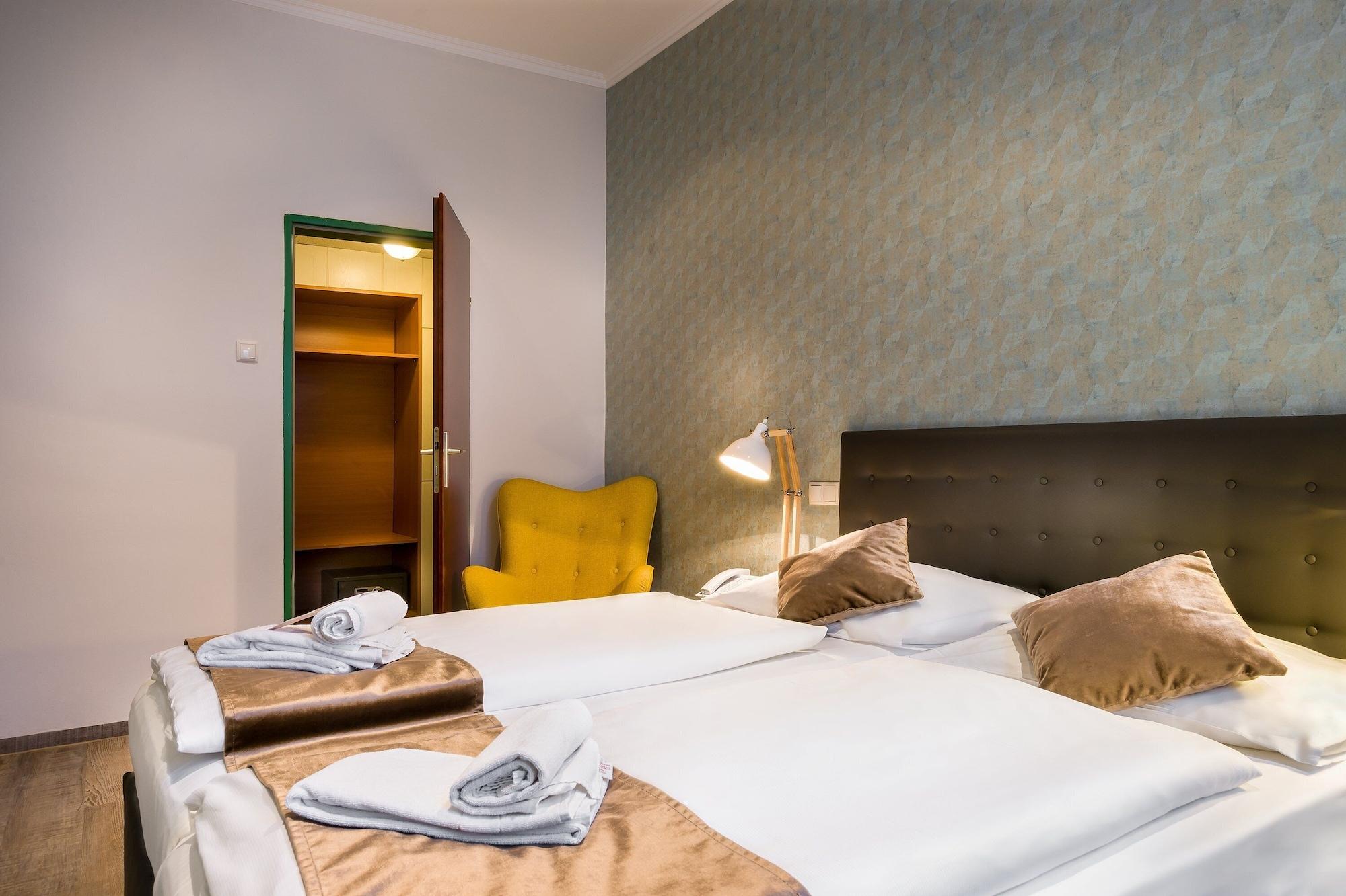 Hotel Yggotel Mejse 3*